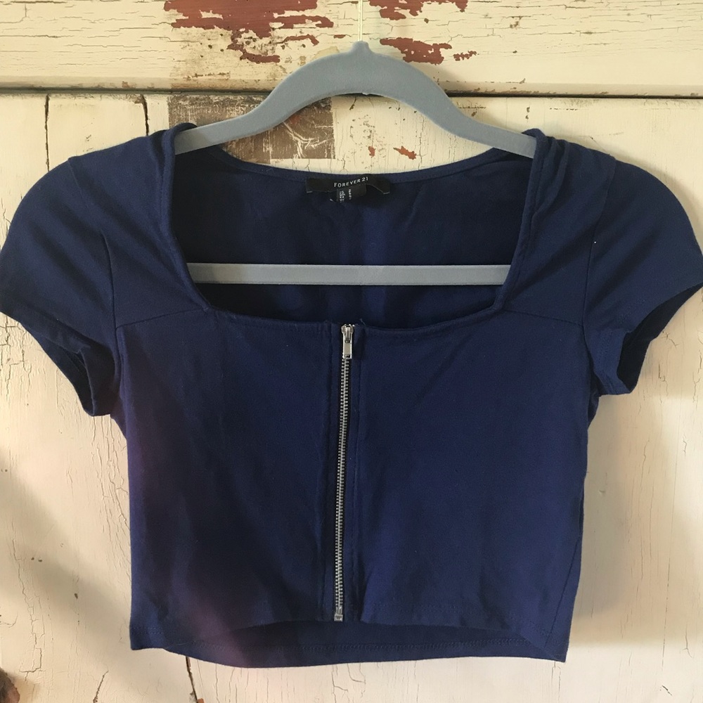 Navy crop top